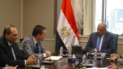 وزير الكهرباء يبحث مع شركة شنيدر التعاون فى مجالات تحسين جودة الخدمة