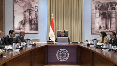 رئيس الوزراء يلتقي وفد شركة فورتيسكيو العالمية