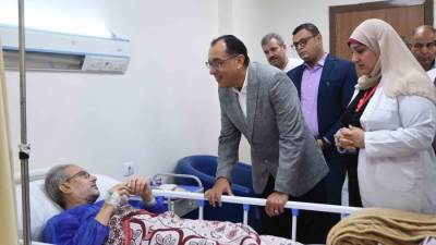 رئيس الوزراء يتفقد مستشفى سمالوط المركزي لمتابعة جوانب التطوير والخدمات المقدمة