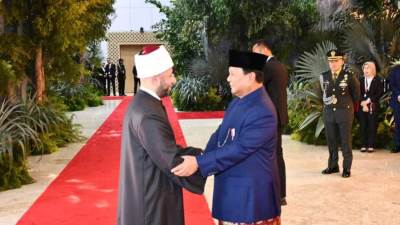 وزير الأوقاف يشارك في حفل تنصيب الرئيس برابووو سوبيانتو رئيس دولة إندونيسيا