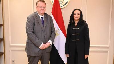 وزيرة التضامن الاجتماعي تلتقي مدير مكتب منظمة العمل الدولية بالقاهرة