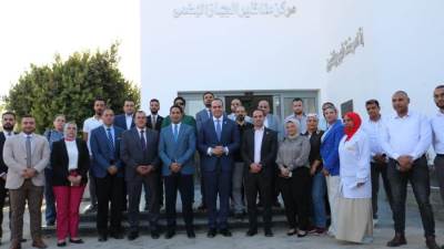 رئيس الرعاية الصحية يلتقي محافظ السويس ويناقشان عددًا من الملفات الهامة