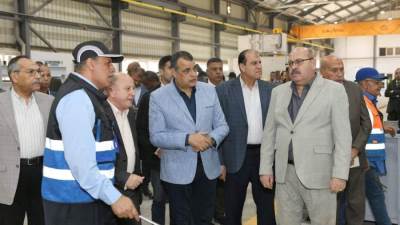 وزير الدولة للإنتاج الحربي يتفقد شركة حلوان لمحركات الديزل