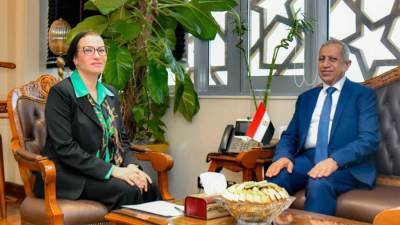 وزير البيئة تلتقى رئيس الأكاديمية العربية للعلوم والتكنولوجيا لبحث التعاون المشترك