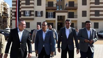 رئيس الوزراء يتفقد مشروع المبادرة الرئاسية لتطوير عواصم المحافظات والمدن الكبرى "داره"