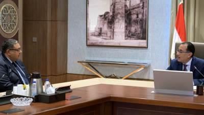 رئيس الوزراء يلتقي الدكتور زياد بهاء الدين لمناقشة عدد من الملفات الاقتصادية