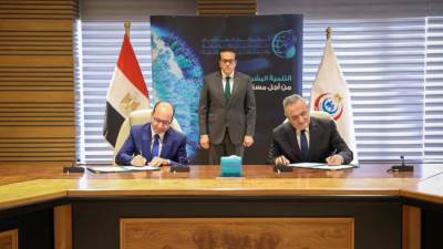وزير الصحة يشهد توقيع بروتوكول بين هيئة والمعاهد ومديرية الشئون الصحية بالقاهرة