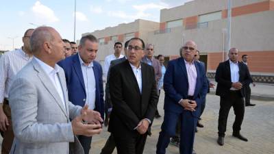 رئيس الوزراء يبدأ جولة تفقدية بعدد من مشروعات صندوق التنمية الحضرية