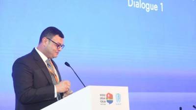 وزير الإسكان يشارك بالجلسة الحوارية تحت عنوان مستقبل الإسكان