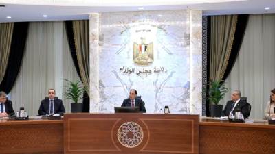 رئيس الوزراء يلتقي رؤساء اللجان النوعية بمجلس النواب