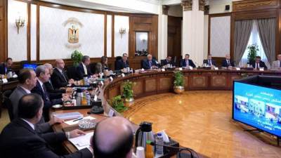 رئيس الوزراء يترأس الإجتماع الثالث لمجلس المحافظين