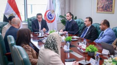 وزير الصحة يتابع الموقف التنفيذي لمشروع إنشاء مستشفى العين السخنة