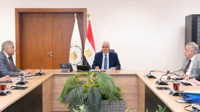 وزير الري يستعرض انجازات وأعمال الوزارة خلال الفترة الماضية