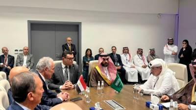 وزير الإسكان يعقد عدة اجتماعات مع ممثلى مجلس الأعمال السعودى المصري