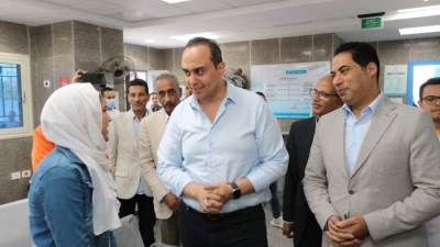 السبكي يجري جولة تفقدية بمنشآت هيئة الرعاية الصحية في سيناء