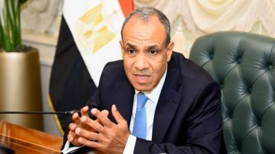 وزير الخارجية والهجرة يلتقي مع وزير خارجية الصومال في الرياض