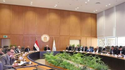 وزير التعليم العالي يترأس اجتماع هيئة تمويل العلوم والتكنولوجيا والابتكار