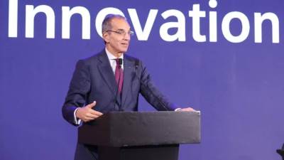 وزير الاتصالات: تسارع الابتكارات فى الذكاء الاصطناعى جعله قاسما مشتركا لكافة القطاعات