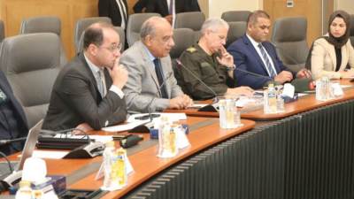 وزير الكهرباء يلتقي المدير التنفيذي لهيئة الدولة للطاقة النووية الروسية