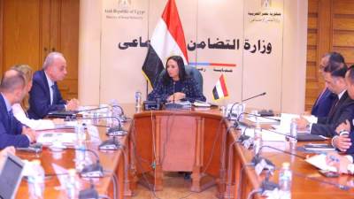 وزيرة التضامن الاجتماعي تجتمع بمجلس إدارة صندوق عطاء