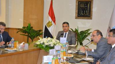 وزير التموين يبحث مع شركات زيوت الطعام آليات تعزيز التعاون