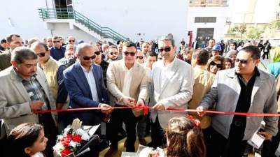وزير الإسكان ومحافظ دمياط يفتتحان محطة مياه دمياط القديمة
