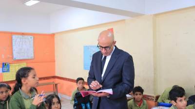 وزير التربية والتعليم يتابع انتظام العملية التعليمية بمدارس الجيزة والقاهرة 
