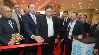 انطلاق فعاليات الدورة الثانية من المعرض الدولي للزجاج