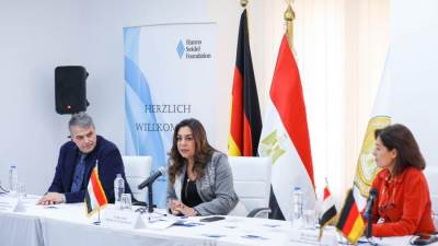 وزيرة التنمية المحلية تفتتح ورشة منسقي مشروع أيادي مصر