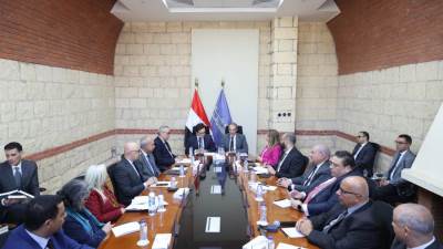 وزيرا الاتصالات الثقافة يناقشان مستجدات العمل فى مشروعات التعاون المشترك بين الوزارتين