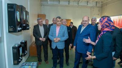 وزير الإنتاج الحربي يتفقد منفذ بيع شركة حلوان للصناعات الهندسية