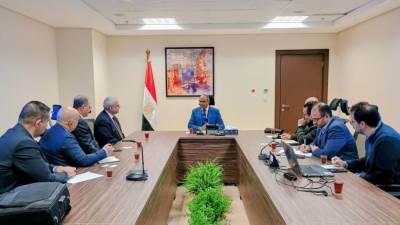 نائب وزير الإسكان يبحث تشغيل مشروعات المرافق مع أحد التحالفات العالمية المتخصصة