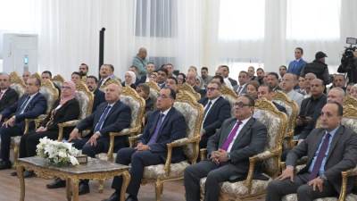 رئيس الوزراء يبدأ جولة تفقدية بمدينة الجلود بالروبيكي