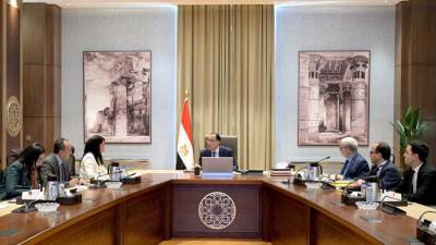 رئيس الوزراء يتابع جهود إصلاح وإعادة هيكلة الهيئات الاقتصادية