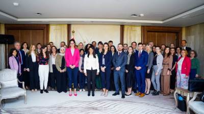 المشاط تلتقي وفدًا يضُم مُمثلي 27 دولة أوروبية لمناقشة فُرص الشراكة الاستثمارية