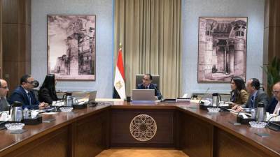 رئيس الوزراء يتابع مع وزيرة التضامن الاجتماعي عددا من ملفات العمل