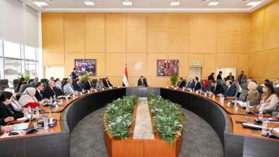 وزير الإسكان يتابع الموقف التنفيذى لمشروع حديقة تلال الفسطاط