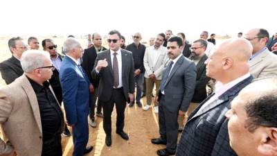 الشربيني يتفقد موقف تنفيذ أعمال الطرق والمرافق بالأراضى المضافة لمدينة العبور الجديدة