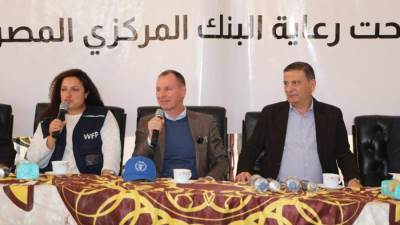 وزير الزراعة يتفقد جمعيتي البغدادي ومنشأة العماري ويلتقي المزارعين