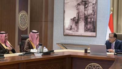 رئيس الوزراء يلتقي وزير الصناعة والثروة المعدنية السعودي