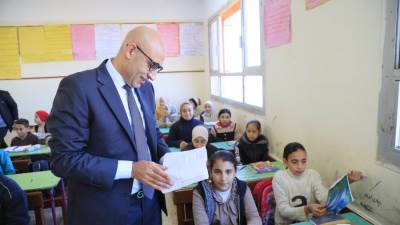 وزير التعليم يتابع سير انتظام العملية التعليمية بمدارس الغربية 