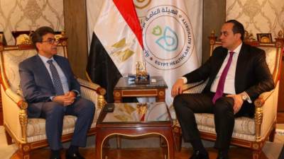 رئيس الرعاية الصحية يلتقي النقيب العام للأطباء البيطريين لبحث سبل التعاون