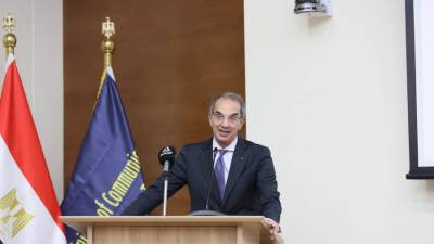 وزير الاتصالات يشهد تخريج دفعة من برنامج “Android Automotive” لتطوير برمجيات السيارات