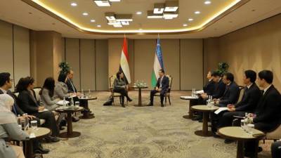 وزيرة التخطيط ووزير الاستثمار الأوزبكي يرأسان أعمال اللجنة المُشتركة للتعاون الاقتصادي