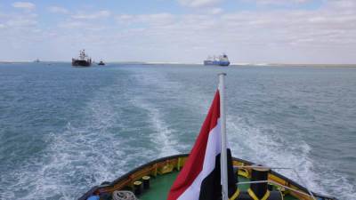 الفريق أسامة ربيع يعلن نجاح تشغيل مشروع ازدواج قناة السويس