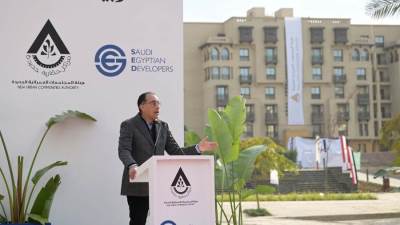 مدبولي: تطوير سور مجرى العيون يعكس رؤية القيادة السياسية