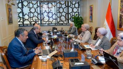 وزيرة البيئة تستقبل وزير الطيران لبحث التعاون في المناخ والسياحة البيئية