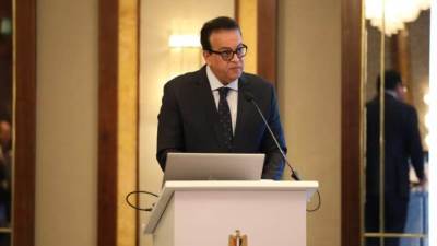 وزير الصحة يتلقى تقريرًا عن جهود هيئة الدواء لاستدامة توافر الدواء