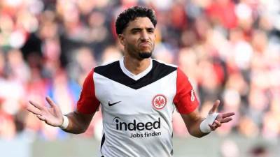 للإنفوجراف.. حصاد عمر مرموش مع فرانكفورت في موسم 2024/2025