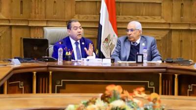 رئيس التنظيم والإدارة في اجتماع لجنة الطاقة والبيئة والقوى العاملة بمجلس الشيوخ